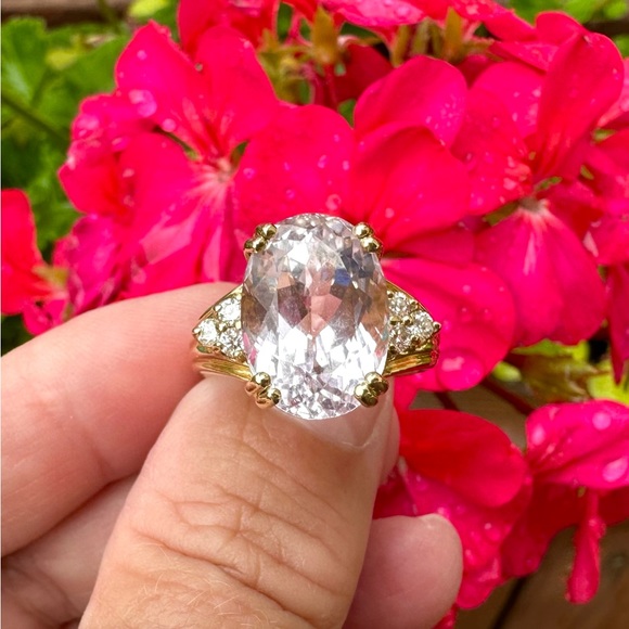 HUGE 8 Carat Pink Kunzite Diamond Ring, 14k Gold, Sz 6.75, $2475 Appraisal - Picture 3 of 11